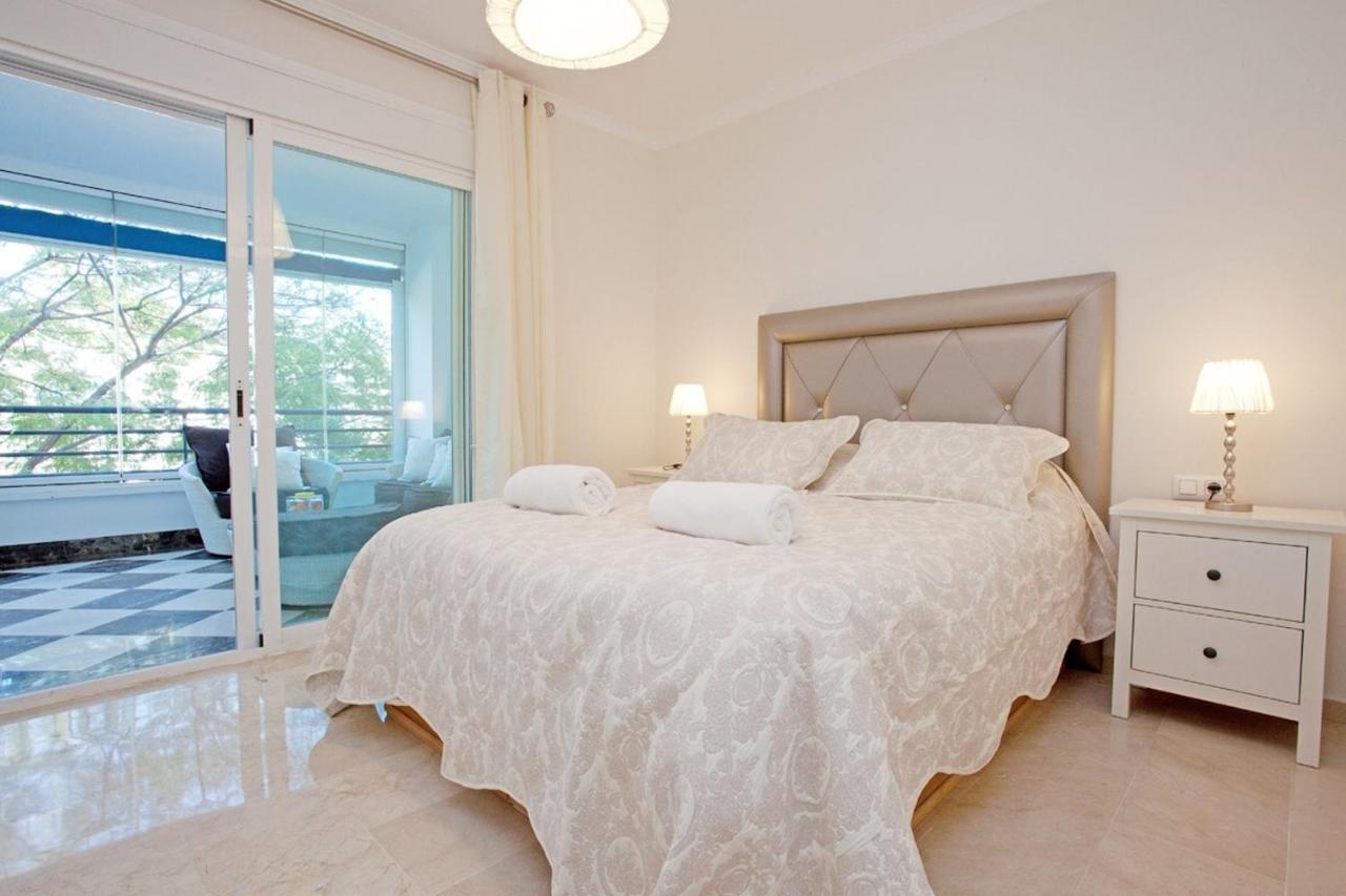 Ferienwohnung Terrazas de Banus Marbella Exterior foto